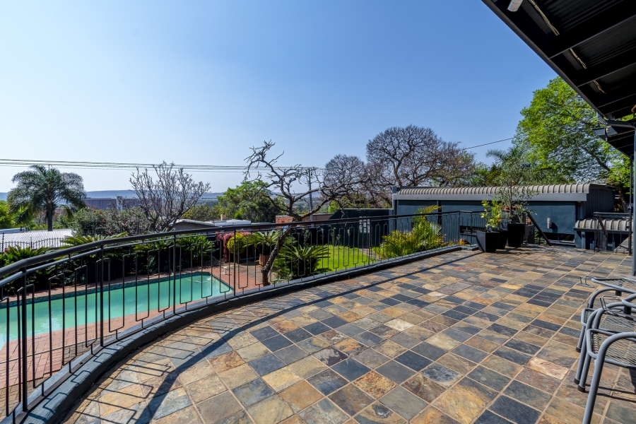 4 Bedroom Property for Sale in Meyerspark Gauteng