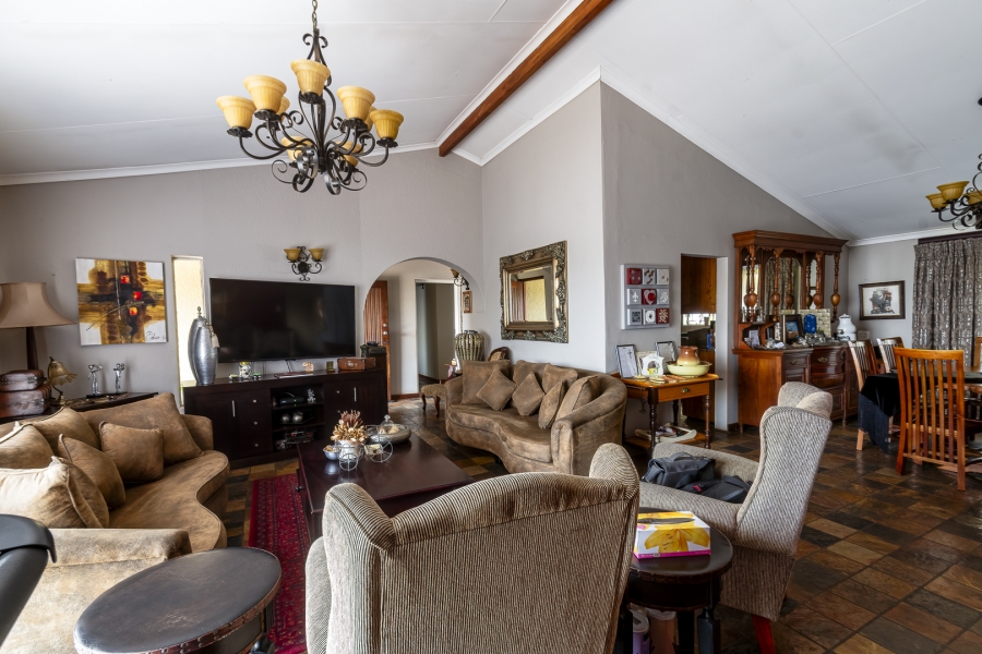 4 Bedroom Property for Sale in Meyerspark Gauteng