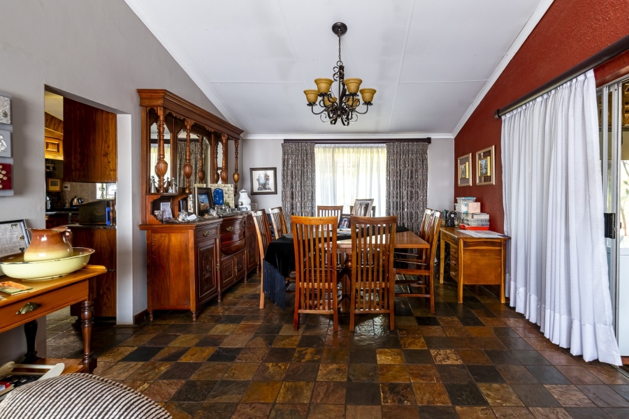 4 Bedroom Property for Sale in Meyerspark Gauteng