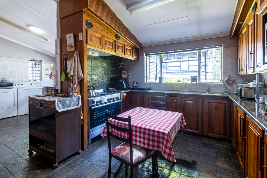 4 Bedroom Property for Sale in Meyerspark Gauteng