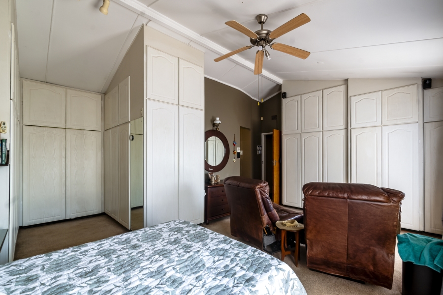 4 Bedroom Property for Sale in Meyerspark Gauteng