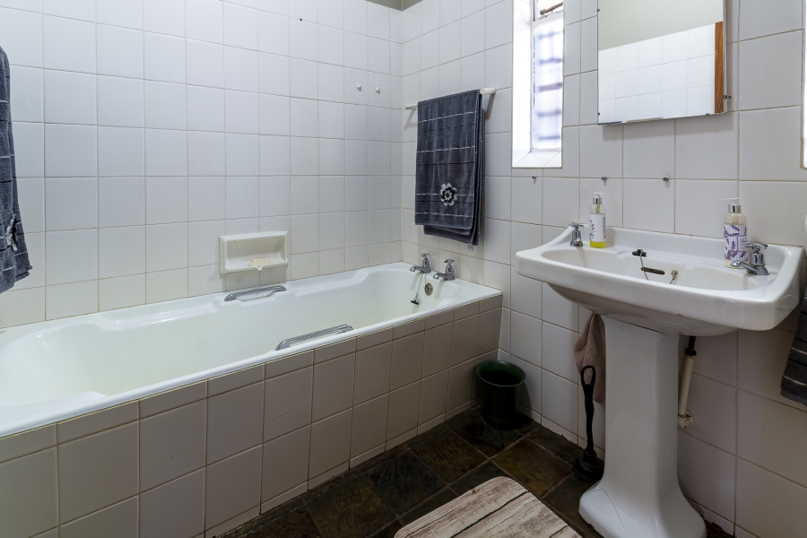 4 Bedroom Property for Sale in Meyerspark Gauteng
