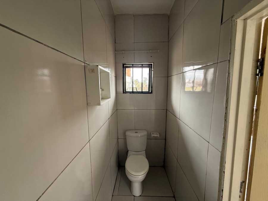 To Let 1 Bedroom Property for Rent in Spruit View Gauteng