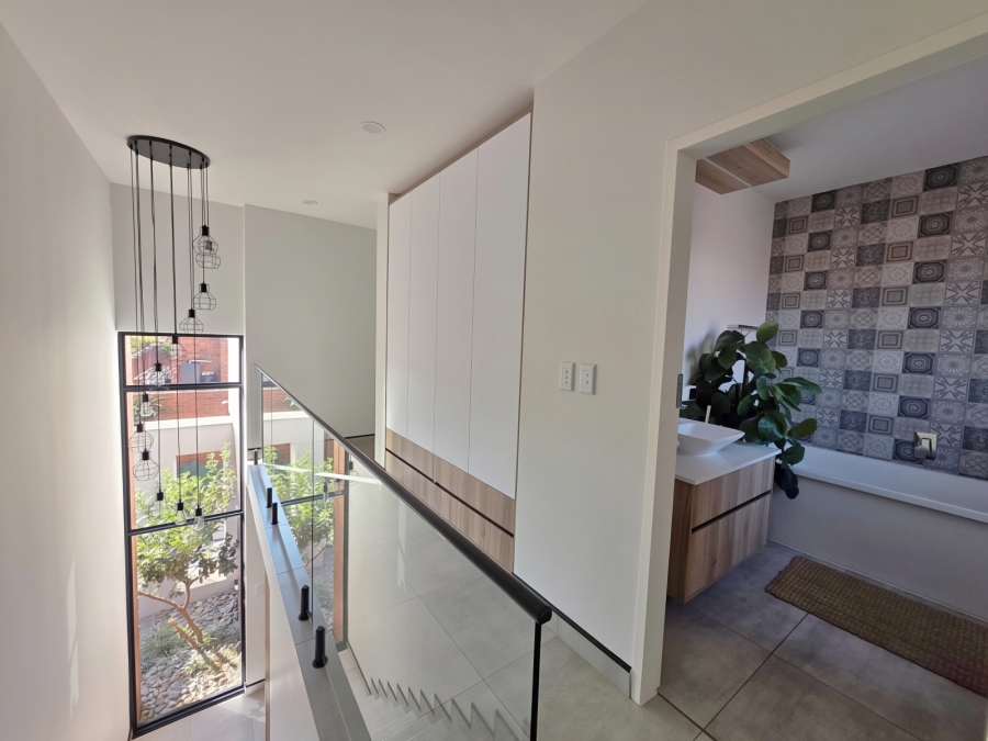 To Let 3 Bedroom Property for Rent in Bartlett Gauteng