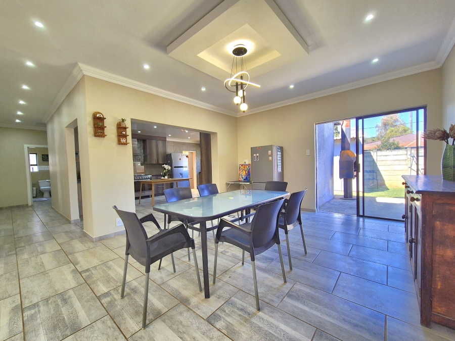 7 Bedroom Property for Sale in Dalview Gauteng