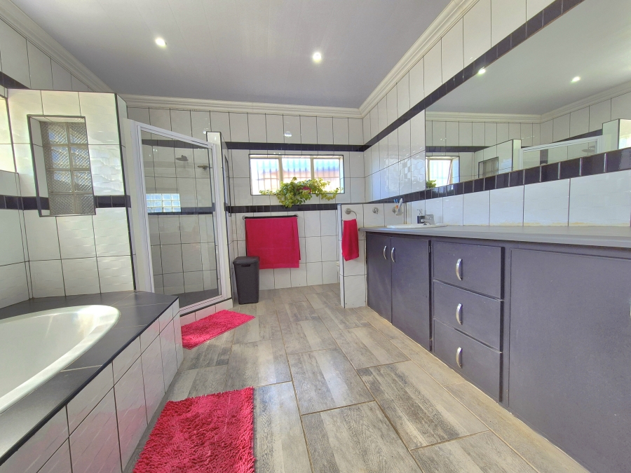 7 Bedroom Property for Sale in Dalview Gauteng