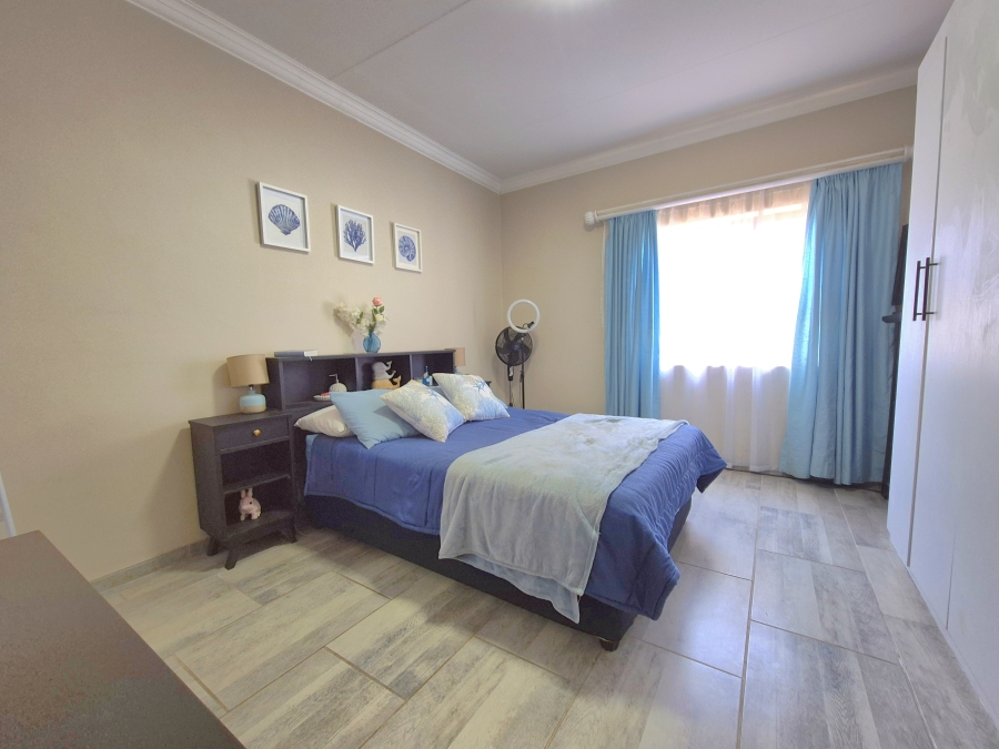 7 Bedroom Property for Sale in Dalview Gauteng