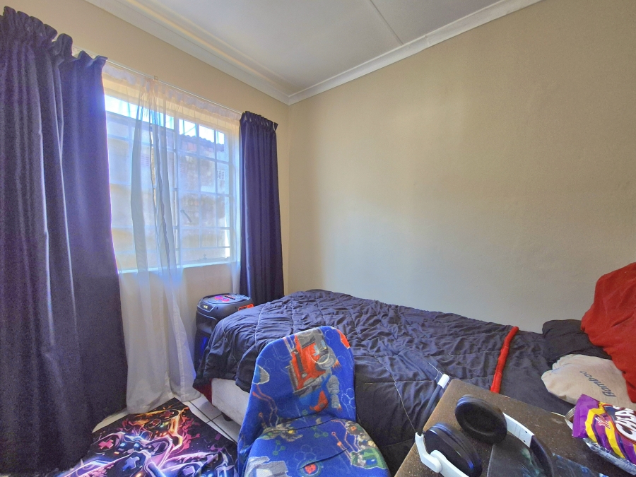 7 Bedroom Property for Sale in Dalview Gauteng