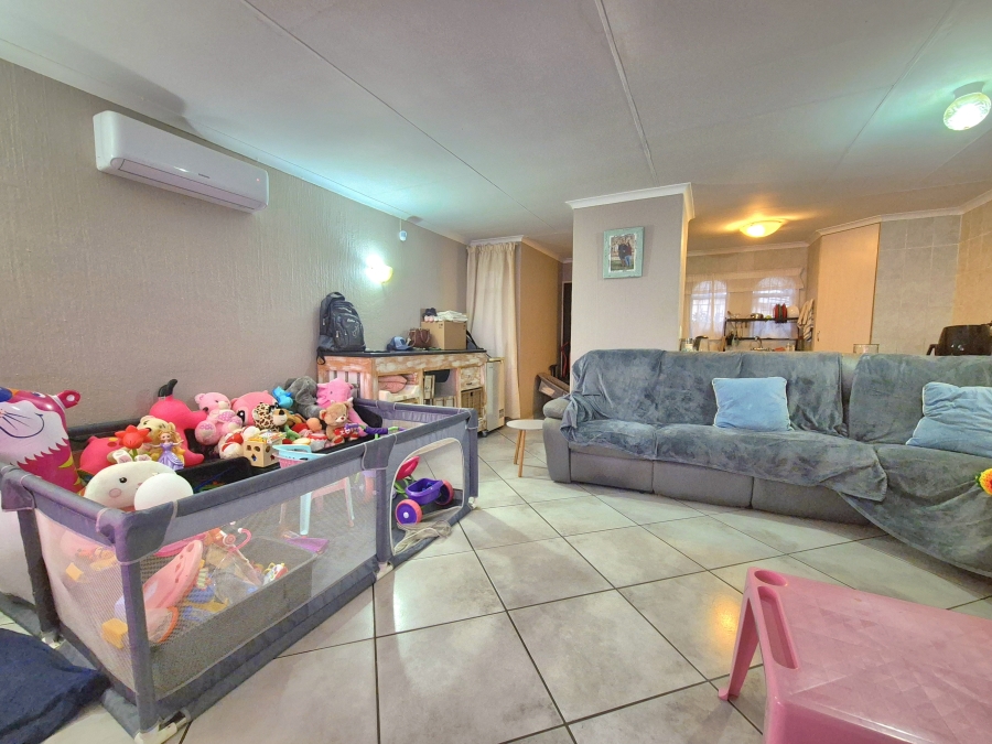 2 Bedroom Property for Sale in Huntingdon Gauteng
