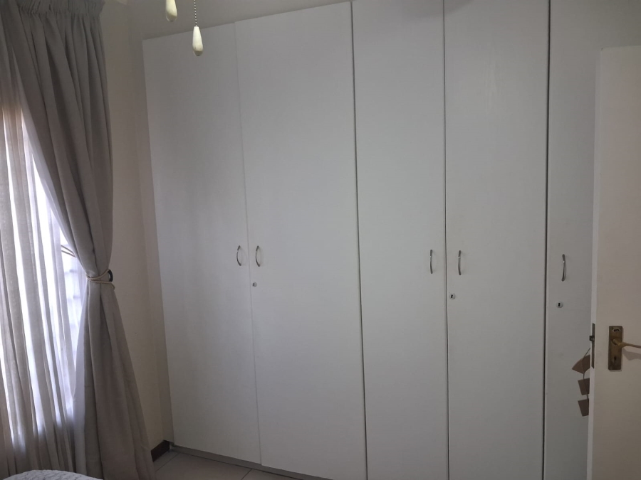 To Let 2 Bedroom Property for Rent in Douglasdale Gauteng