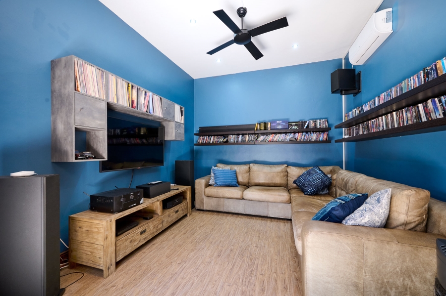 5 Bedroom Property for Sale in Carlswald North Estate Gauteng