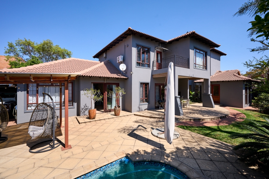 5 Bedroom Property for Sale in Carlswald North Estate Gauteng