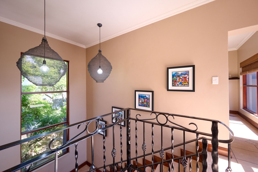 5 Bedroom Property for Sale in Carlswald North Estate Gauteng