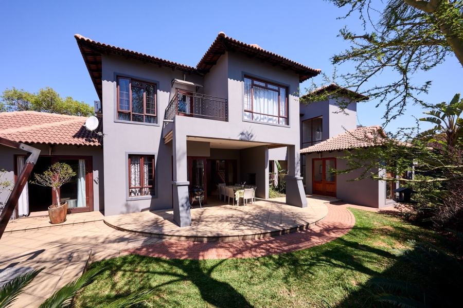 5 Bedroom Property for Sale in Carlswald North Estate Gauteng