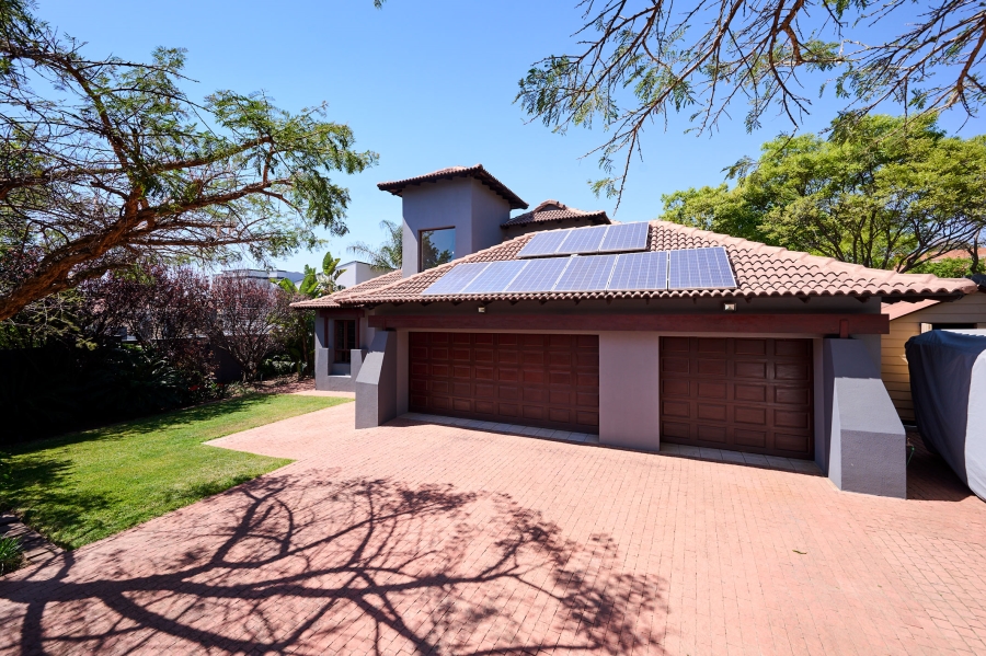 5 Bedroom Property for Sale in Carlswald North Estate Gauteng
