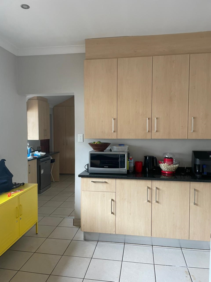 To Let 3 Bedroom Property for Rent in Groenkloof Gauteng