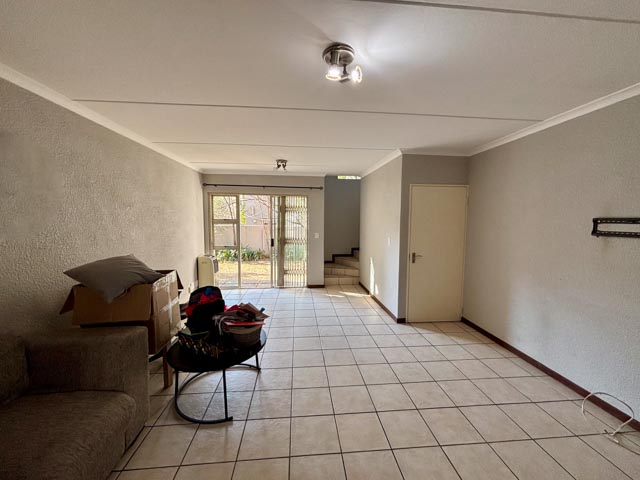 To Let 2 Bedroom Property for Rent in Sunninghill Gauteng