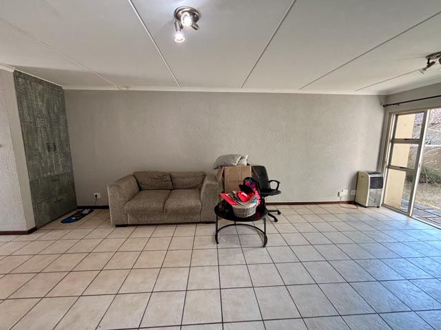 To Let 2 Bedroom Property for Rent in Sunninghill Gauteng