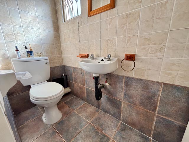 To Let 2 Bedroom Property for Rent in Sunninghill Gauteng