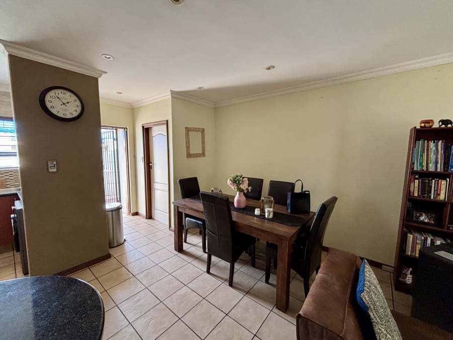 3 Bedroom Property for Sale in Northcliff Gauteng