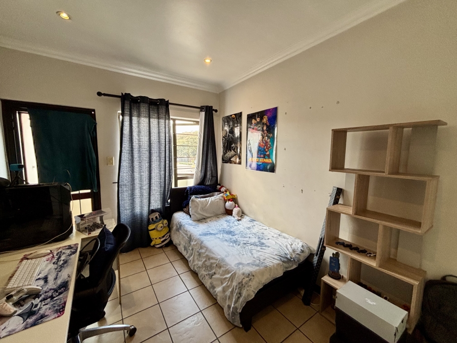 3 Bedroom Property for Sale in Northcliff Gauteng