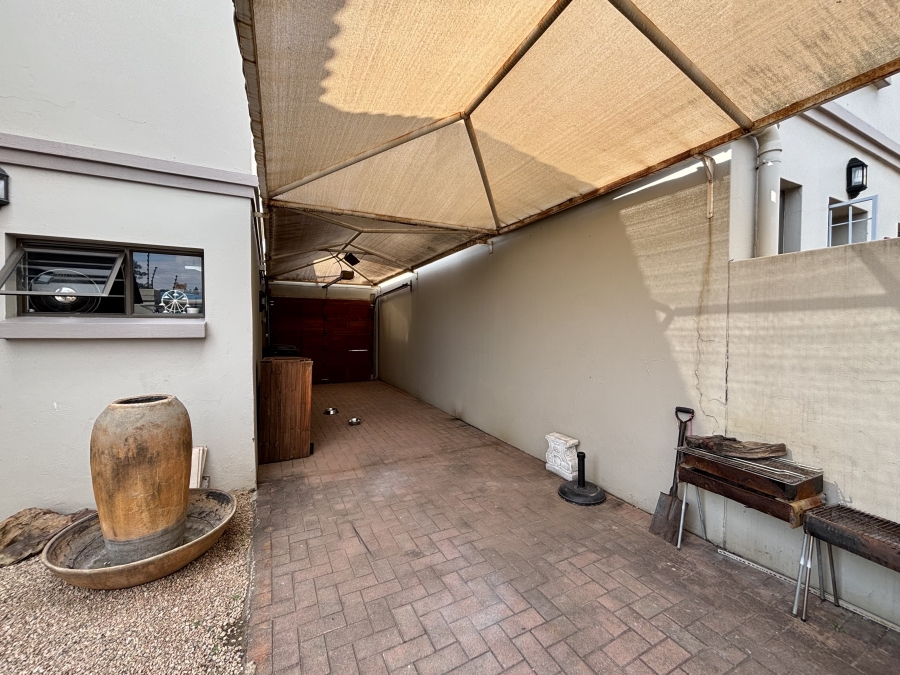 3 Bedroom Property for Sale in Northcliff Gauteng