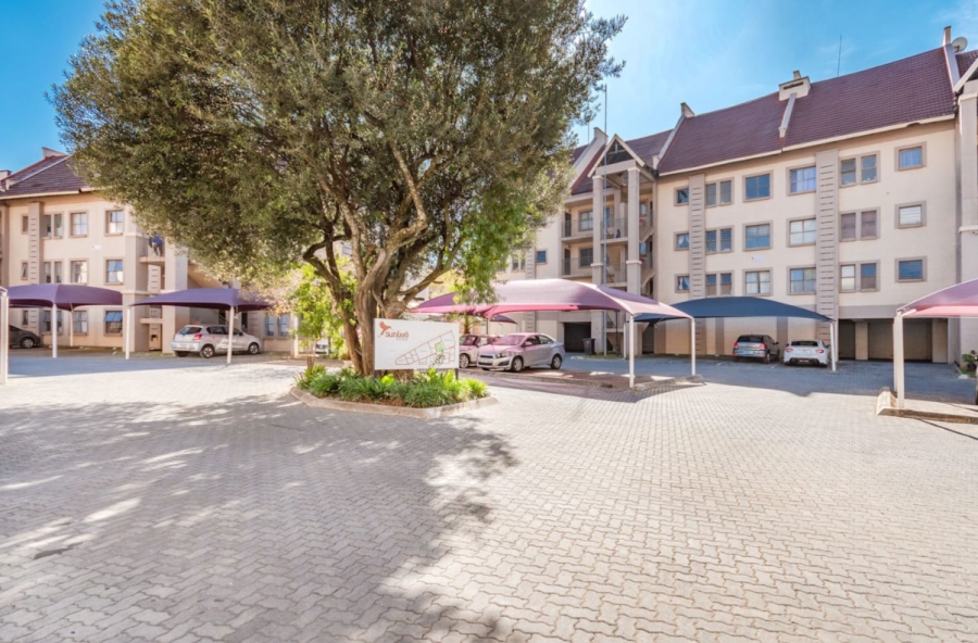 3 Bedroom Property for Sale in Sundowner Gauteng