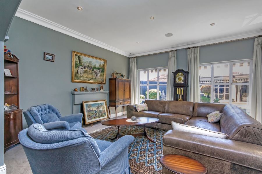 5 Bedroom Property for Sale in Hyde Park Gauteng