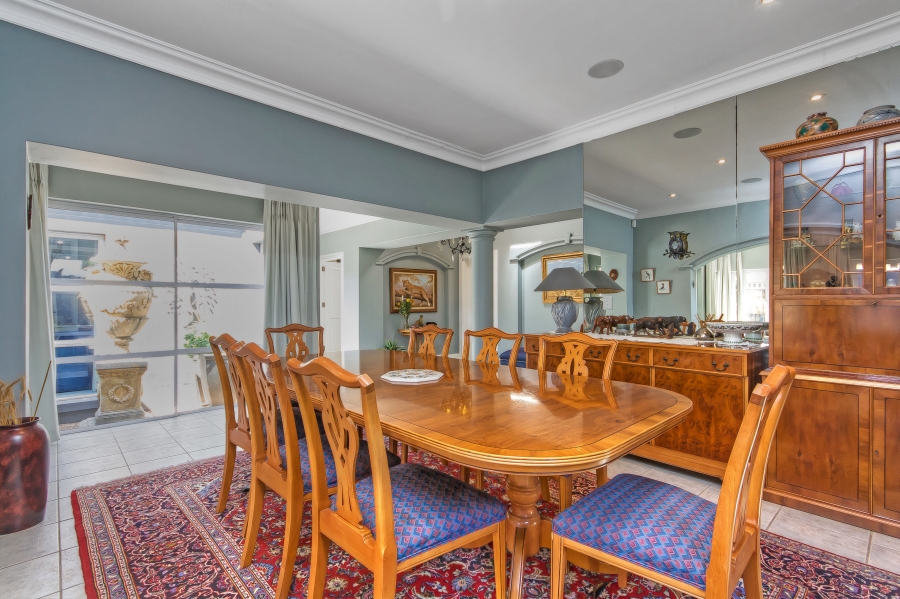 5 Bedroom Property for Sale in Hyde Park Gauteng
