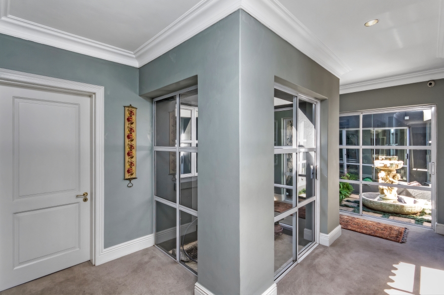 5 Bedroom Property for Sale in Hyde Park Gauteng