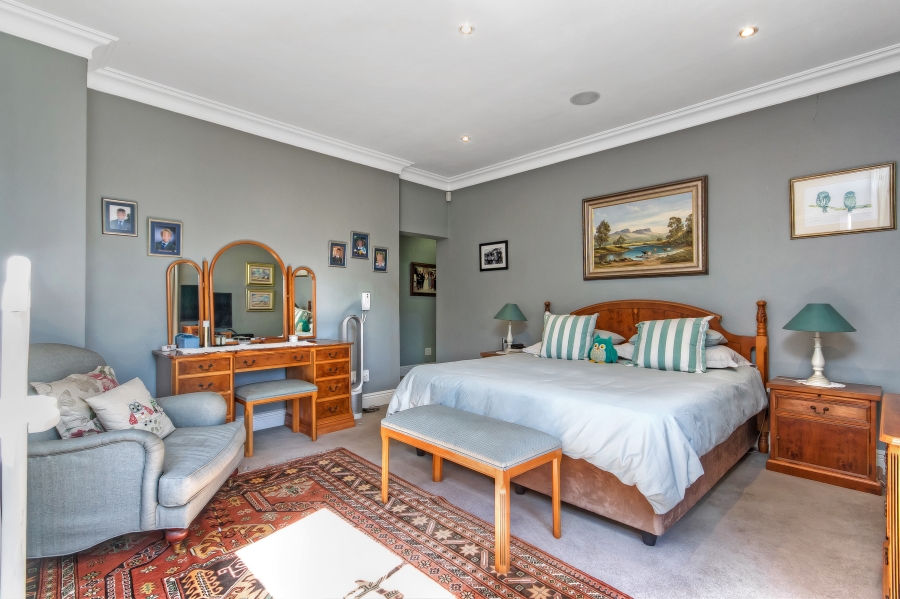 5 Bedroom Property for Sale in Hyde Park Gauteng