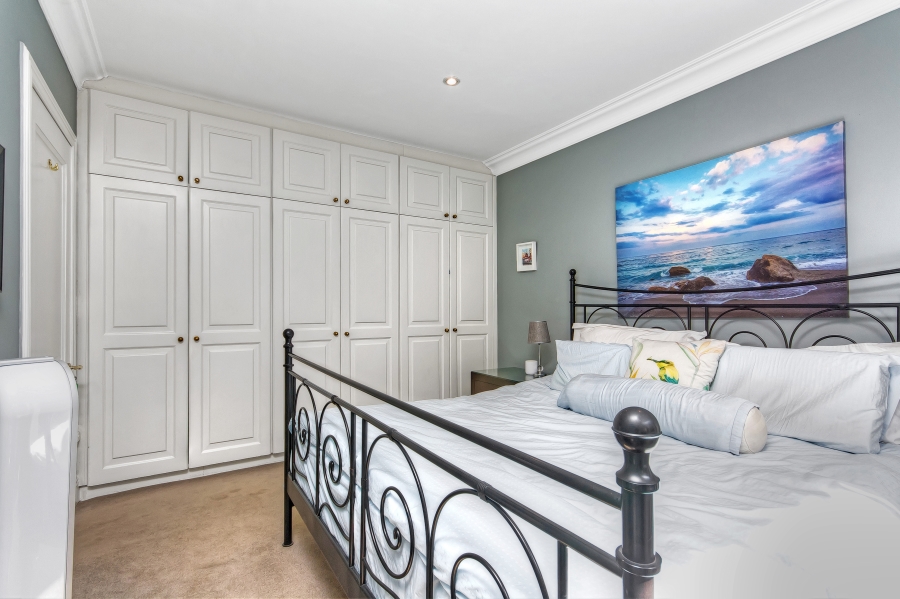 5 Bedroom Property for Sale in Hyde Park Gauteng