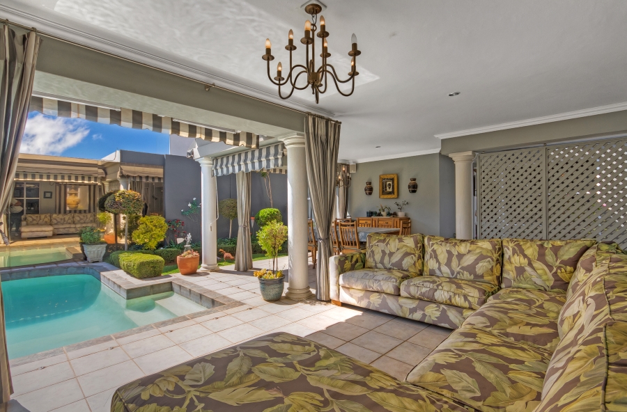 5 Bedroom Property for Sale in Hyde Park Gauteng