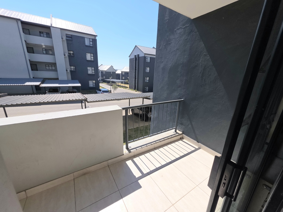 2 Bedroom Property for Sale in Glen Austin Gauteng