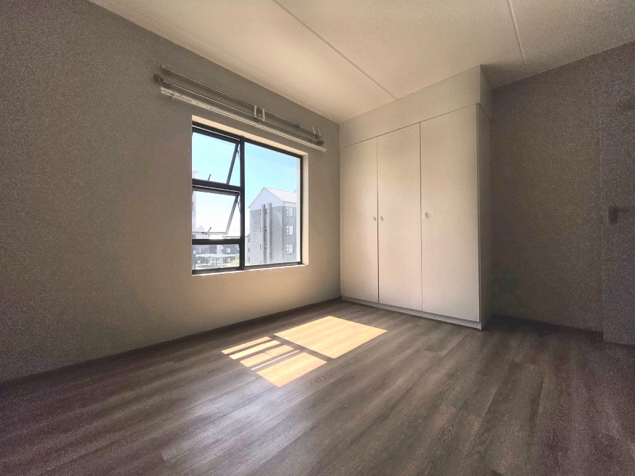 2 Bedroom Property for Sale in Glen Austin Gauteng