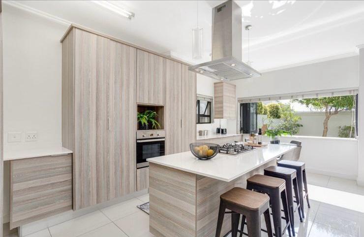 To Let 3 Bedroom Property for Rent in Lonehill Gauteng
