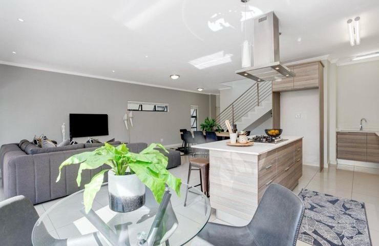To Let 3 Bedroom Property for Rent in Lonehill Gauteng