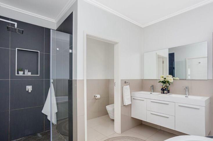 To Let 3 Bedroom Property for Rent in Lonehill Gauteng