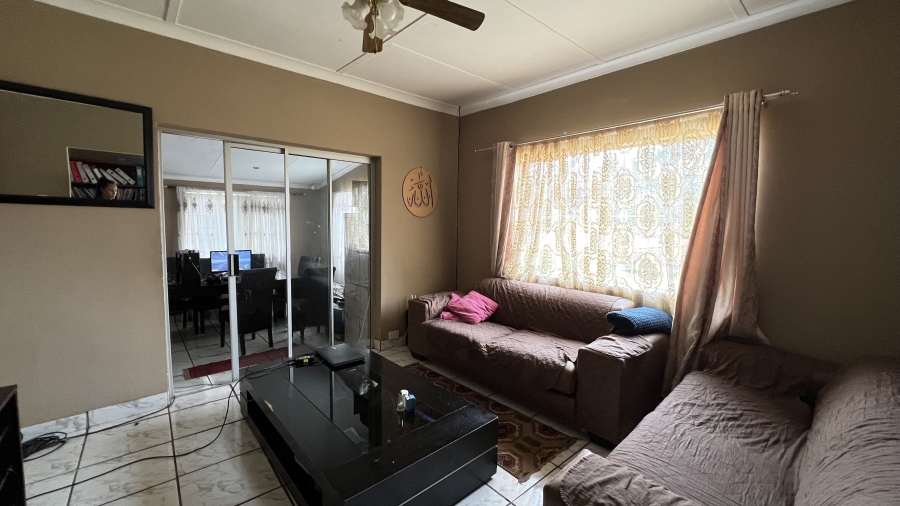 3 Bedroom Property for Sale in Hillside Gauteng