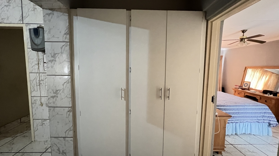 3 Bedroom Property for Sale in Hillside Gauteng