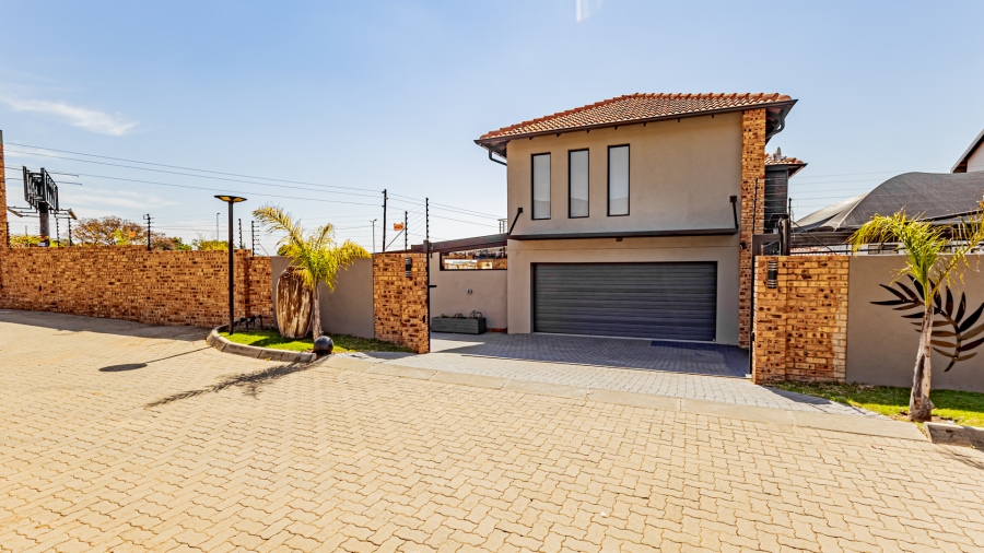 3 Bedroom Property for Sale in Homes Haven Gauteng