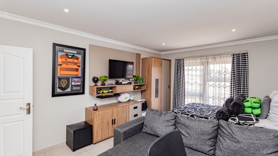 3 Bedroom Property for Sale in Homes Haven Gauteng