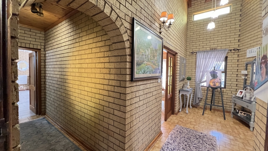 3 Bedroom Property for Sale in Helikonpark Gauteng