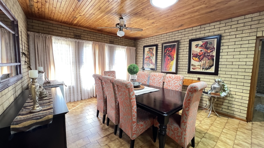 3 Bedroom Property for Sale in Helikonpark Gauteng