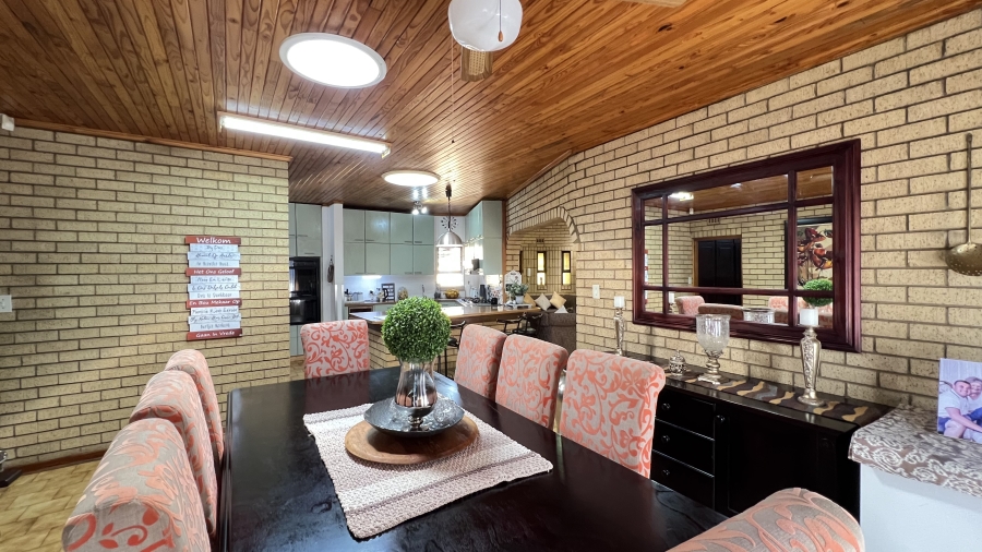 3 Bedroom Property for Sale in Helikonpark Gauteng