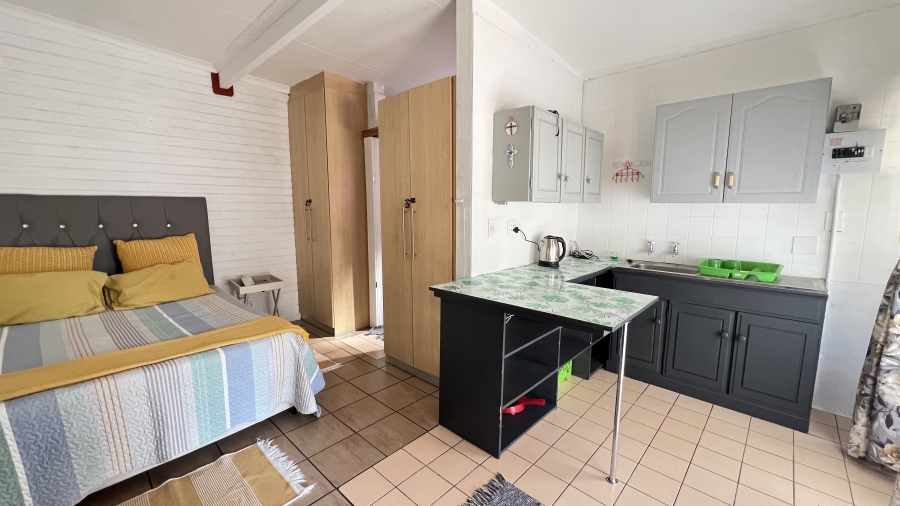 3 Bedroom Property for Sale in Helikonpark Gauteng