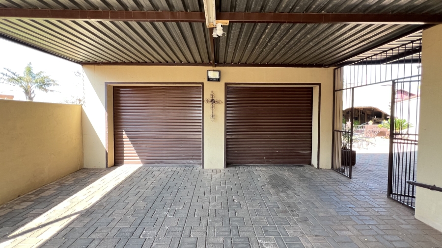 3 Bedroom Property for Sale in Randgate Gauteng