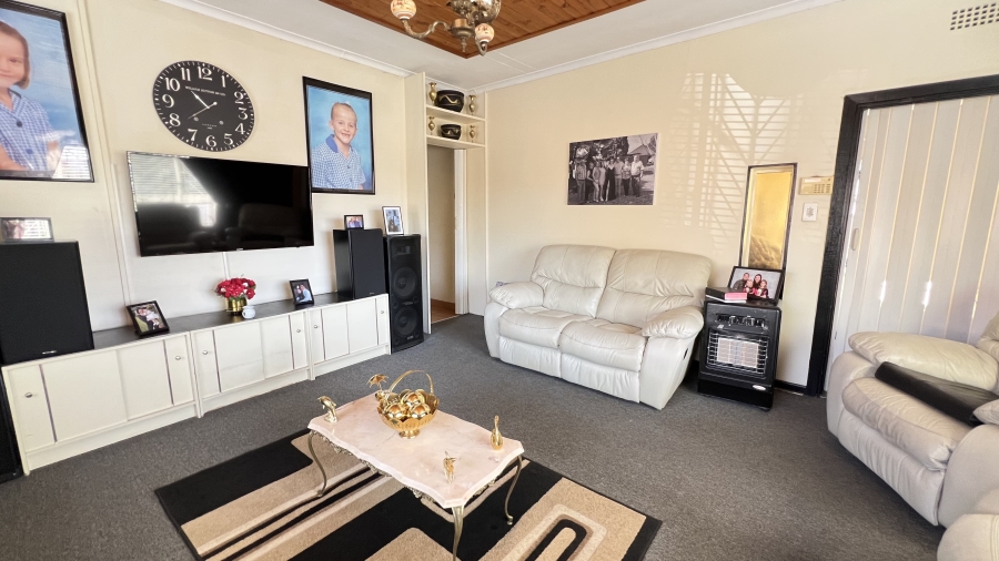 3 Bedroom Property for Sale in Randgate Gauteng
