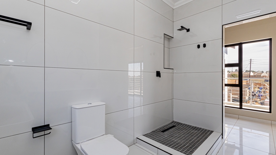 4 Bedroom Property for Sale in Homes Haven Gauteng
