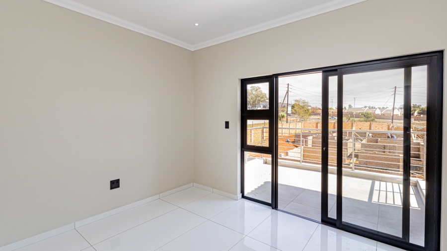4 Bedroom Property for Sale in Homes Haven Gauteng